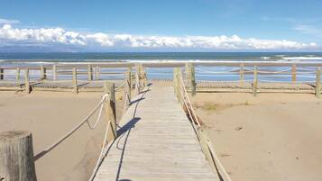 Vlak bij het strand