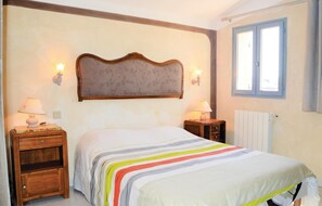 1 chambre, lit de bébé portatif, accès au Wi-Fi (inclus)