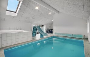屋内プール