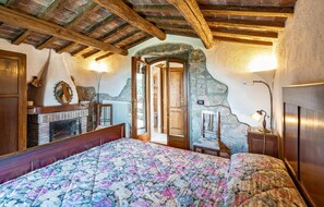 2 bedrooms, free WiFi