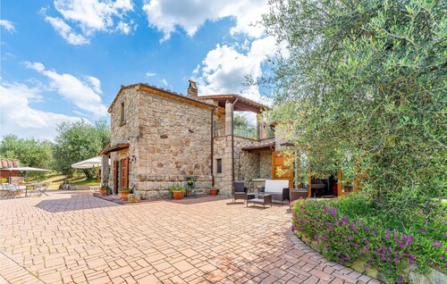 Gorgeous home in Seggiano GR with house a panoramic view