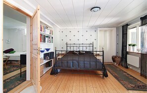 4 soverom og reiseseng for barn