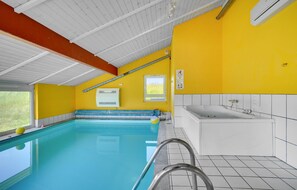 Piscine couverte