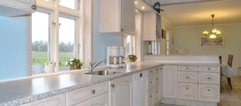 Lovely home in Grindsted