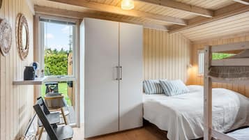 3 habitaciones, cuna de viaje y wifi gratis