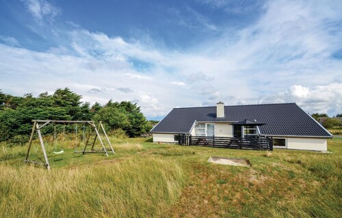 5 bedroom lovely home in Thisted