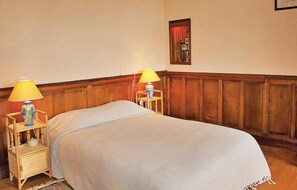 4 Schlafzimmer, Reisekinderbett, kostenloses WLAN