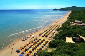 Beach nearby - Bungalow in the Rocchette Holiday Resort (Castiglione della Pescaia)