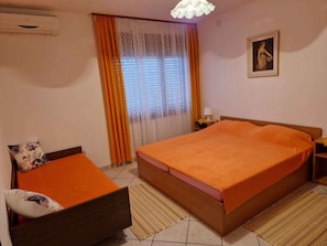 1 bedroom, Internet