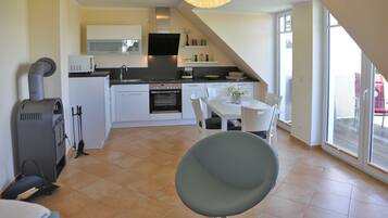 Fridge, microwave, oven, dishwasher