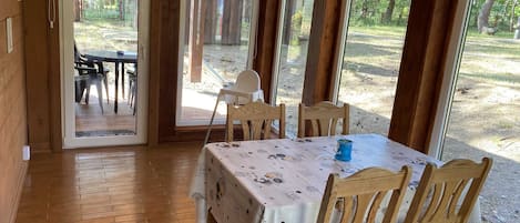 用餐