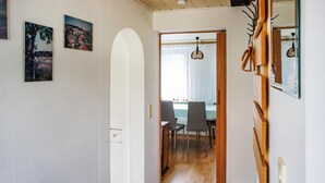 Interior - 2 bedroom cozy home in Spitzkunnersdorf (Spitzkunnersdorf)