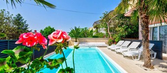 Huoneistossa on parveke