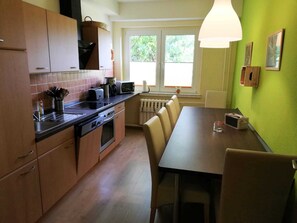 Immagine non classificata, 2 di 11, pulsante