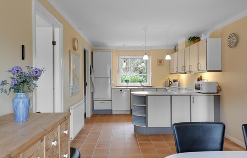 4 huonetta Majoitus Ronne