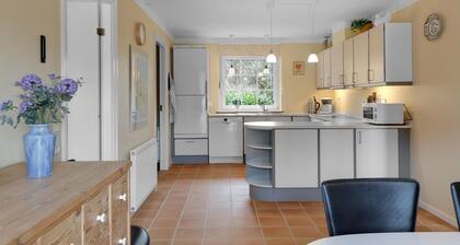 4 huonetta Majoitus Ronne