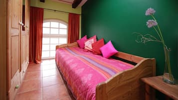 2 Schlafzimmer, Reisekinderbett, WLAN, Bettwäsche
