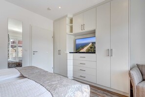 1 Schlafzimmer, Reisekinderbett, WLAN
