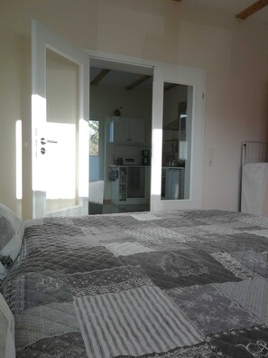 1 bedroom, travel crib, WiFi, bed sheets