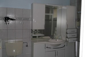 Haartrockner, Handtücher