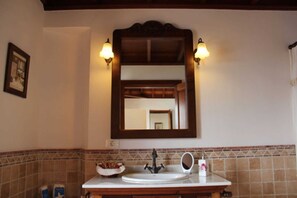 Shower, hair dryer, towels - El Diamante, Spain (Tigalate)