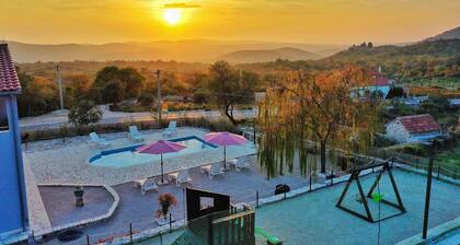 4 huonetta majoitus Blizna Donja