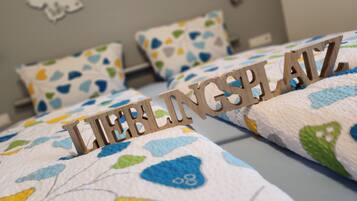 Comfort Apartment (2) | Hypo-allergenic bedding, blackout drapes, soundproofing