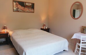 3 chambres, lit parapluie, Wi-Fi gratuit