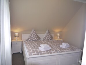 2 Schlafzimmer, Bügeleisen/Bügelbrett, Reisekinderbett, WLAN