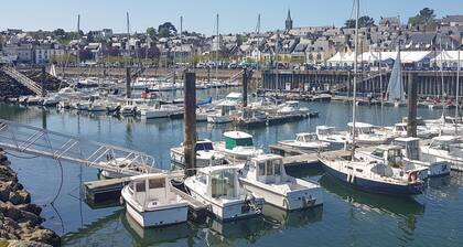 Belle maison de 2 chambres Ă Plonevez.
