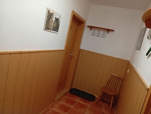 Interior - 3-Person Apartments - Apartment 2 (Elend)