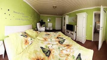 1 camera, culla da viaggio