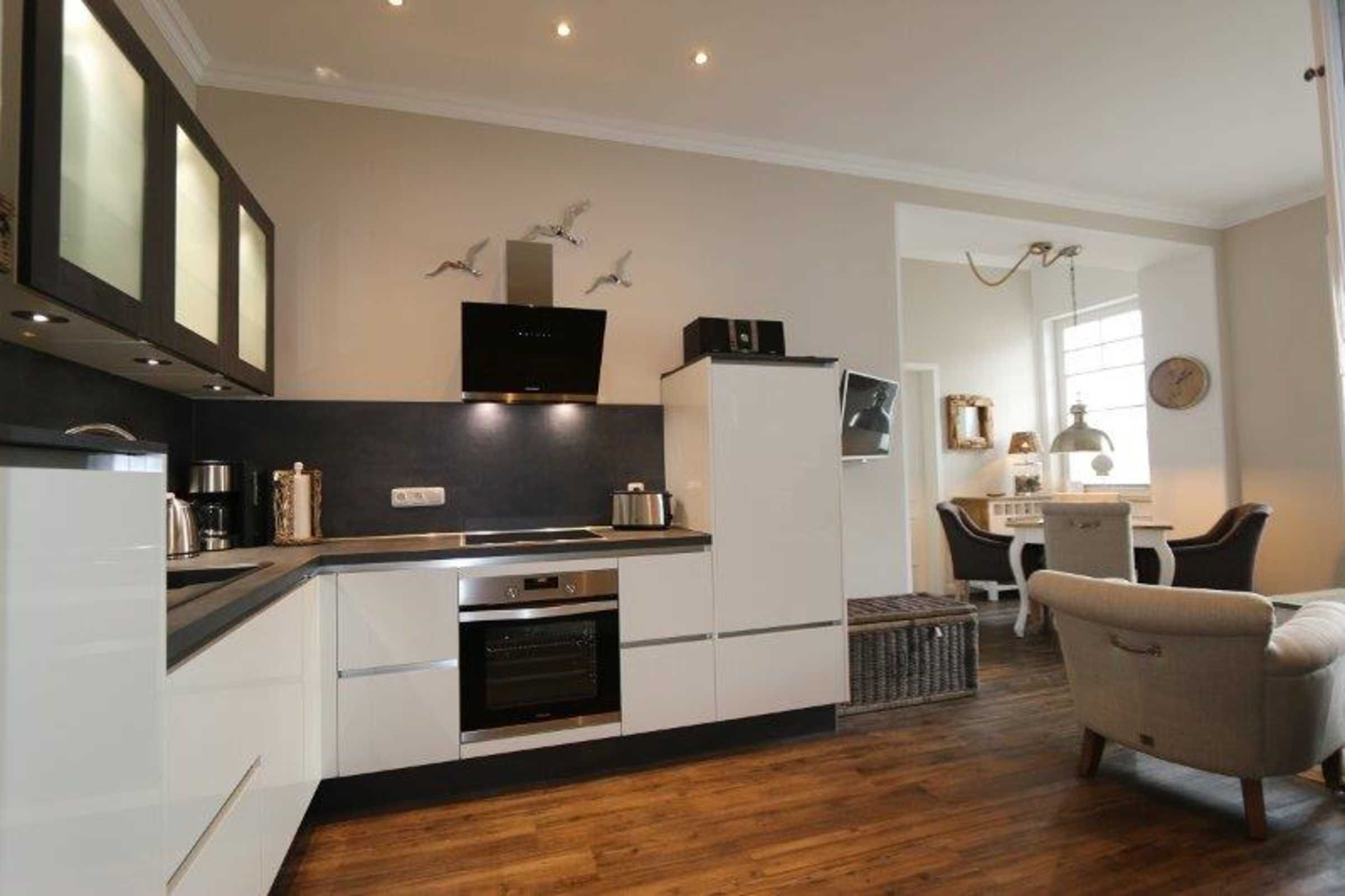 Réfrigérateur, micro-ondes, four, lave-vaisselle