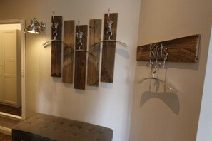 Unclassified image, 2 of 13, button