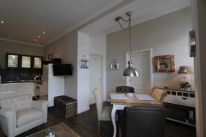 Immagine non classificata, 3 di 13, pulsante