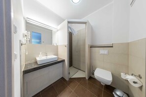 Immagine non classificata, 5 di 16, pulsante