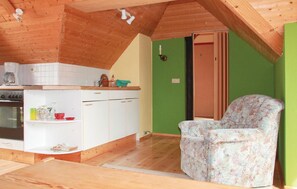 Interior - Gorgeous home in Gleima with kitchen (Gleima)