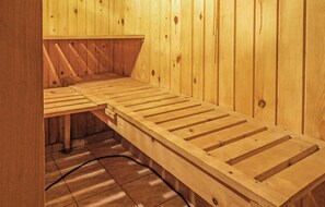 Sauna - Gorgeous home in Mucharz with sauna (Mucharz)