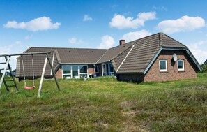Exterior - Cozy home in Hvide Sande with sauna (Hvide Sande)