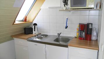 Fridge, microwave, highchair