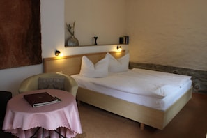 1 bedroom, in-room safe, WiFi - Standard double room - Pension am Dom Erfurt (Erfurt)
