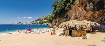 Cozy home in Zaton Veliki with kitchen