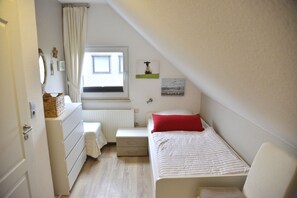 2 soverom, reiseseng for barn, wi-fi og sengetøy