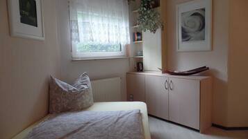 2 chambres, lit parapluie, Wi-Fi, draps fournis