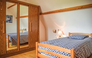 2 chambres, lit parapluie