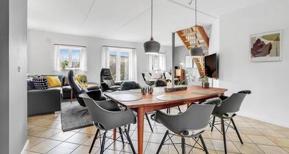 Beautiful home in Blåvand with sauna