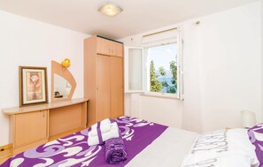 6 chambres, lit parapluie, Wi-Fi gratuit, draps fournis