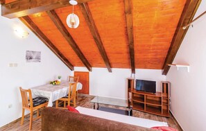 Dining - Amazing home in Sipan (Sipan)