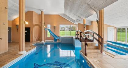 Beautiful home in Vesløs with sauna