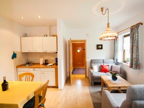 Unclassified image, 2 of 8, button - Apartment Kraus Ringberg Nr. 4 - holiday apartments Kraus (Rottach-Egern)